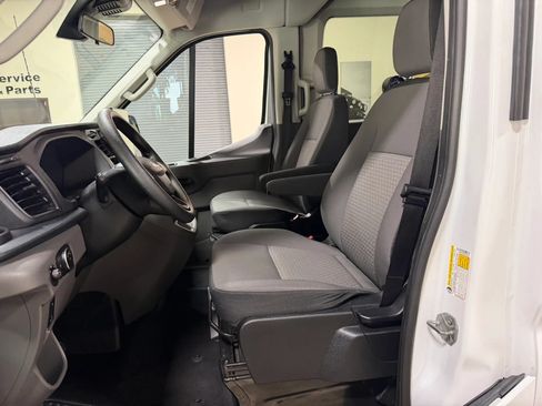 Used 2024 Ford Transit 350 XLT RWD image 20