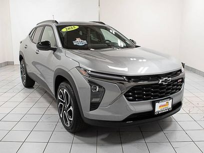Certified 2025 Chevrolet Trax RS w/ Driver Confidence Package
