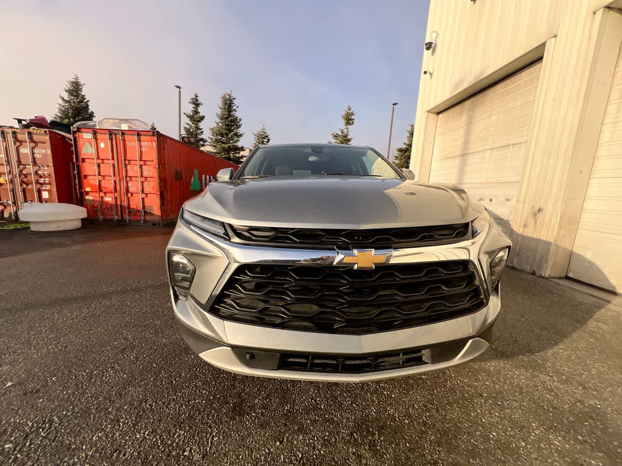 Used 2025 Chevrolet Blazer LT AWD/4WD image 29