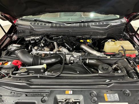 Used 2019 Ford F350 Limited image 6