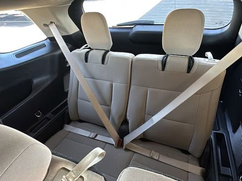 Certified 2022 Ford Explorer XLT image 24