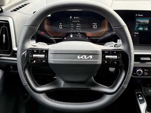New 2026 Kia Sorento S FWD image 14