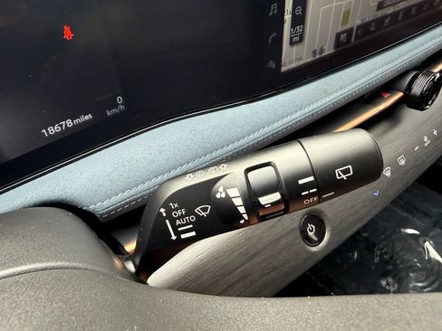 Certified 2024 Nissan Ariya AWD image 28