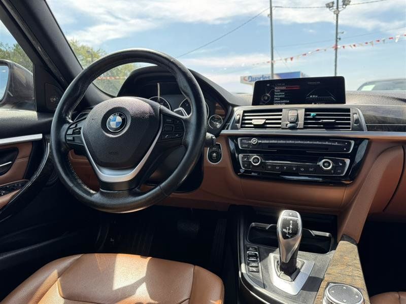Used 2016 BMW 340i xDrive Sedan AWD/4WD image 14