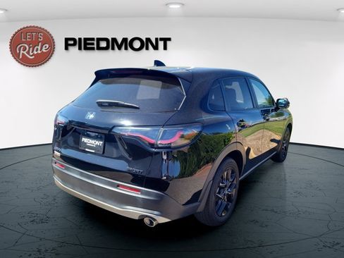 Certified 2023 Honda HR-V Sport image 7