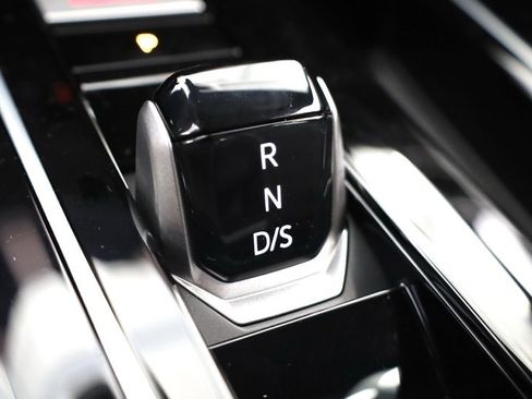 New 2025 Volkswagen GTI SE image 22