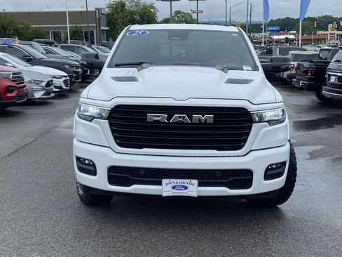 Used 2025 RAM 1500 Laramie w/ Sport Appearance Package AWD/4WD image 3