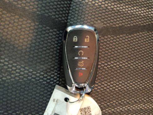 Used 2019 Chevrolet Sonic LT w/ Convenience Package image 32