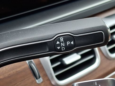 New 2026 Mercedes-Benz GLS 450 4MATIC image 10