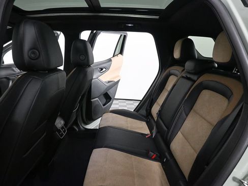Used 2026 Chevrolet Equinox ACTIV w/ Safety and Technology Package AWD/4WD image 14