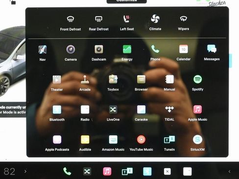 Used 2021 Tesla Model Y Long Range image 29