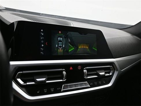 Used 2020 BMW 330i Sedan w/ Convenience Package image 12