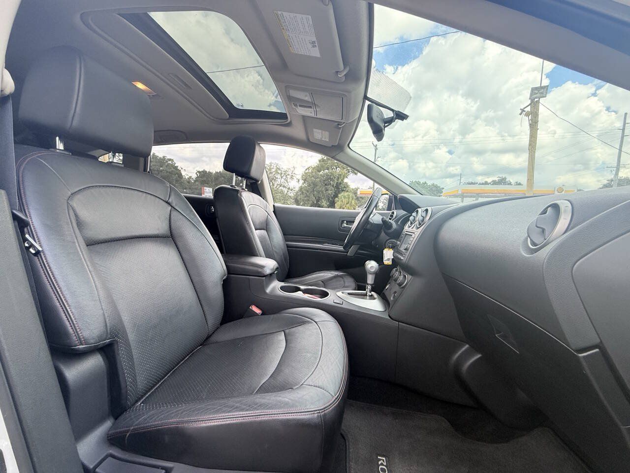 Used 2012 Nissan Rogue SL FWD image 16