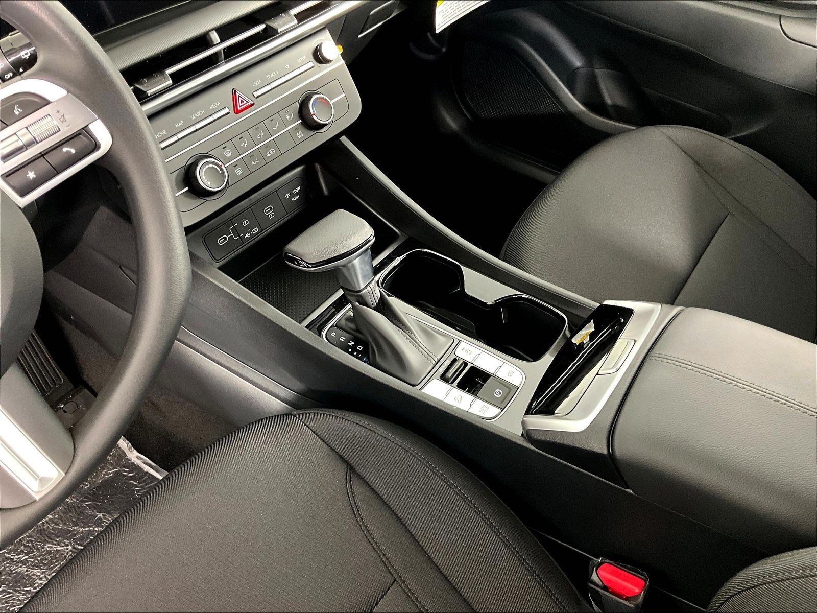 New 2026 Hyundai Tucson SE FWD image 12