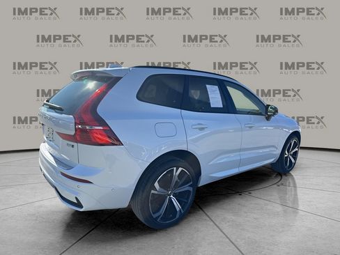 Used 2025 Volvo XC60 B5 Ultra w/ Protection Package Premier image 5