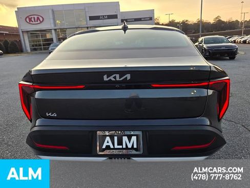 Used 2025 Kia K4 LXS image 10