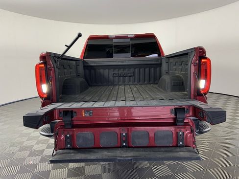 Used 2019 GMC Sierra 1500 SLT w/ SLT Premium Package image 9