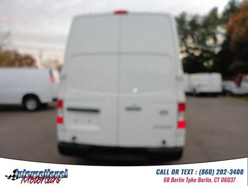Used 2018 Nissan NV 2500 S RWD image 5