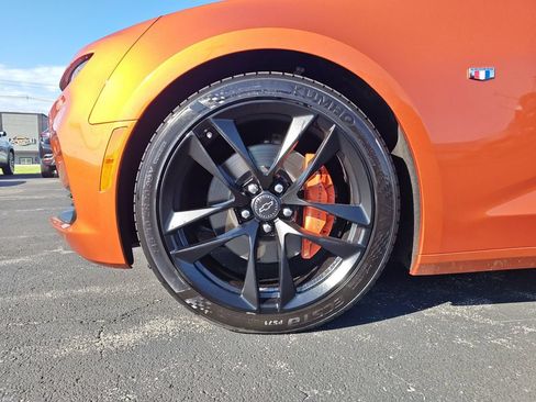 Used 2023 Chevrolet Camaro SS RWD image 10
