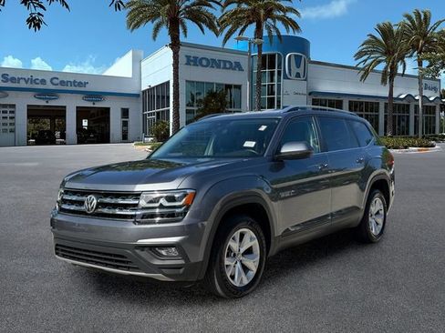 Used 2018 Volkswagen Atlas SE FWD image 4