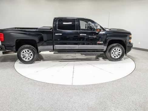 Used 2017 Chevrolet Silverado 3500 LT w/ LT Convenience Package AWD/4WD image 31