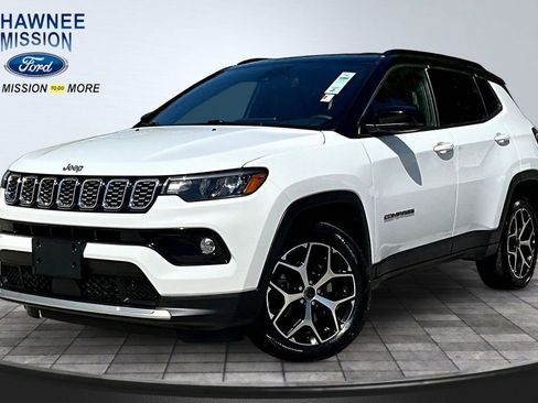 Used 2025 Jeep Compass Limited AWD/4WD image 1
