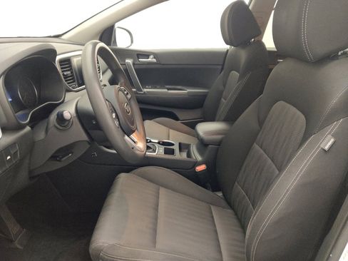 Used 2020 Kia Sportage LX FWD image 17