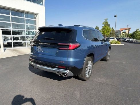 Used 2024 GMC Acadia Denali AWD/4WD image 5