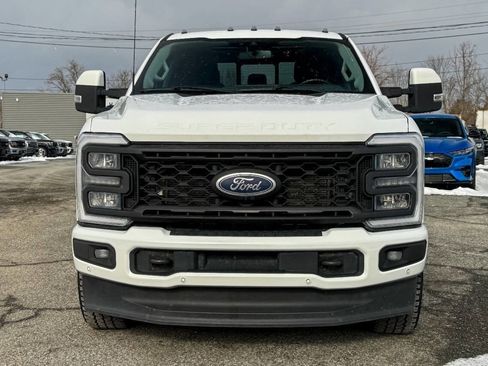 Used 2023 Ford F250 Lariat w/ Lariat Ultimate Package image 8