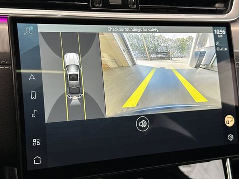 Used 2022 Jaguar XF R-Dynamic SE image 22