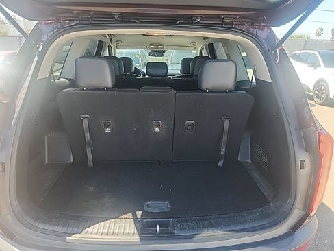 Used 2020 Kia Telluride LX FWD image 18