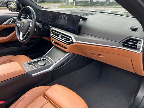 Used 2024 BMW 430i Convertible image 34