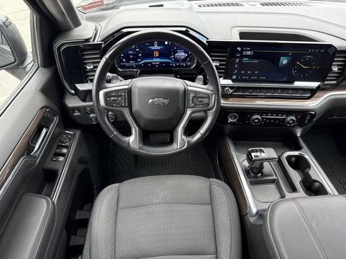 Used 2023 Chevrolet Silverado 1500 RST image 13