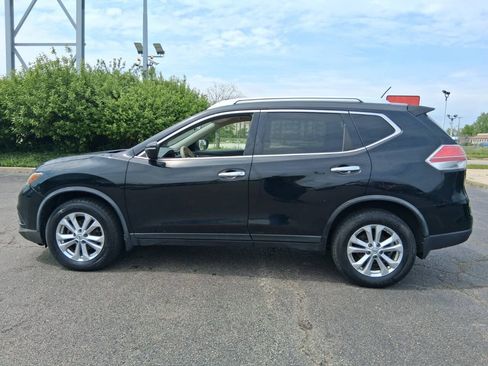 Used 2015 Nissan Rogue SV AWD/4WD image 4