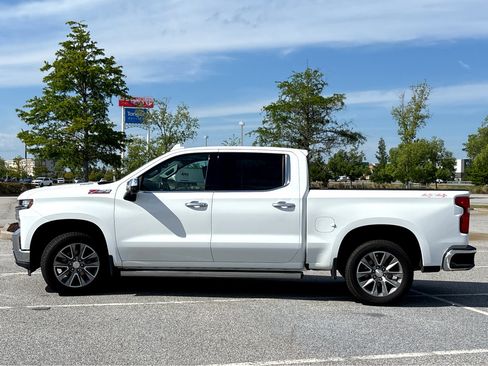 Used 2021 Chevrolet Silverado 1500 LTZ w/ LTZ Premium Package AWD/4WD image 22