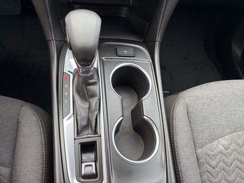 Used 2022 Chevrolet Equinox LT image 16