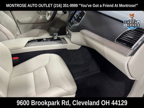 Certified 2023 Volvo XC90 B6 Plus w/ Protection Package image 49