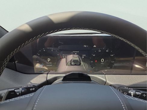 New 2026 Nissan Armada Platinum Reserve image 23