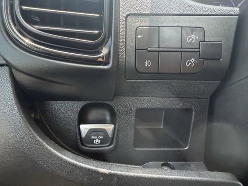 Used 2024 RAM ProMaster 3500 w/ Delivery Van Package image 29