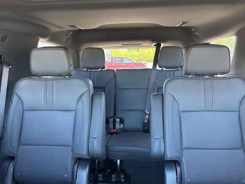 Used 2024 Chevrolet Tahoe RST w/ Luxury Package AWD/4WD image 33