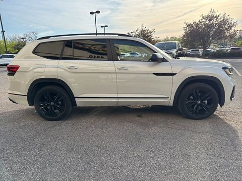 Used 2023 Volkswagen Atlas SEL R-Line image 16