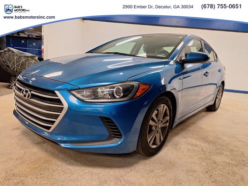 Used 2017 Hyundai Elantra SE image 7