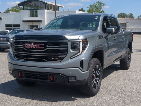 Used 2026 GMC Sierra 1500 AT4 w/ AT4 Preferred Package AWD/4WD image 4