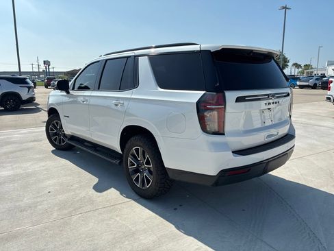 Used 2023 Chevrolet Tahoe Z71 w/ Luxury Package AWD/4WD image 5