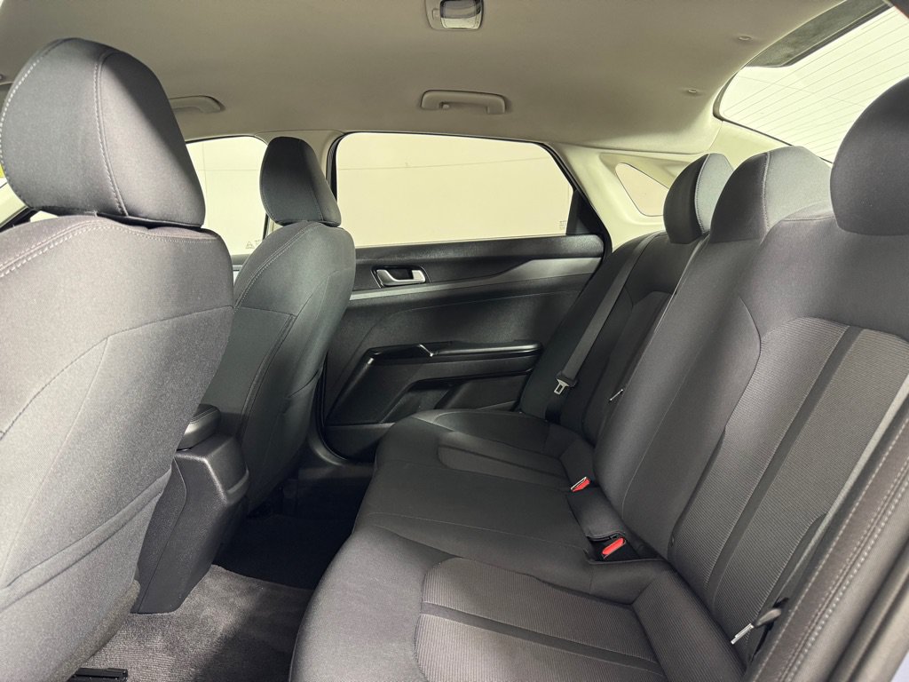 Used 2021 Kia K5 LX FWD image 18