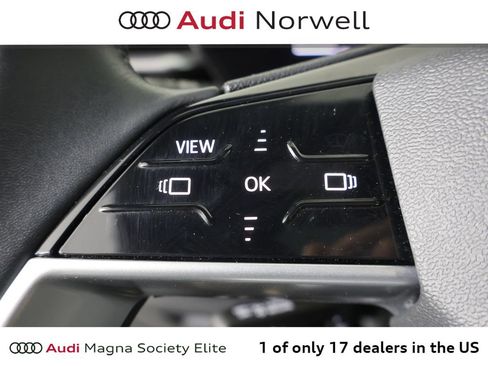 Used 2025 Audi Q5 Premium w/ Convenience Package AWD/4WD image 27