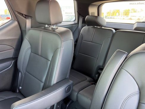 Used 2023 Chevrolet Traverse RS w/ LPO, Floor Liner Package image 14