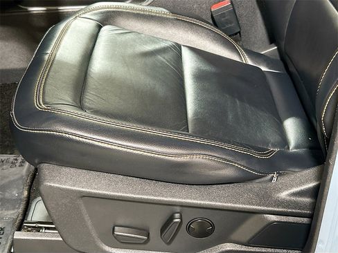 Used 2022 Ford Bronco Badlands image 17