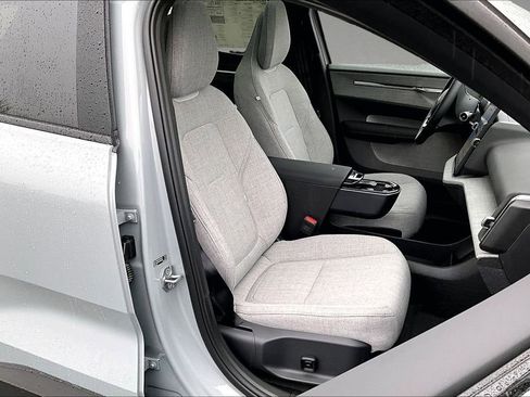 New 2026 Volvo EX30 Ultra w/ Climate Package image 10