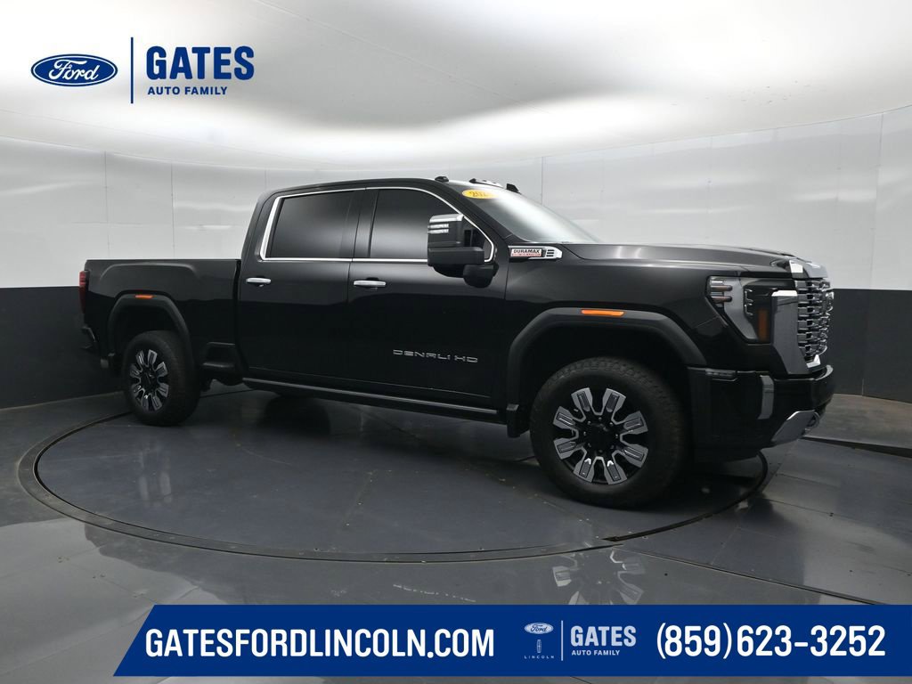 Used 2024 GMC Sierra 2500 Denali w/ Denali Reserve Package AWD/4WD image 1